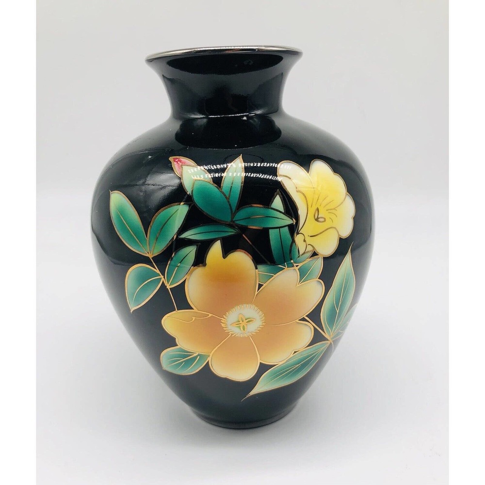 Japanese Flowered 7” Vase Black Floral Design Gift Flowers Vintage A2